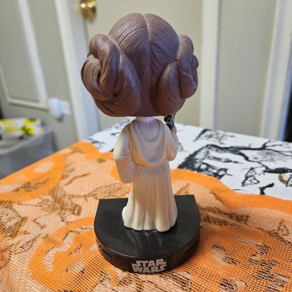 Star Wars Funko Wacky Wobblers Bobbleheads SDCC Han Solo Luke Skywalker Leia - Picture 7 of 14